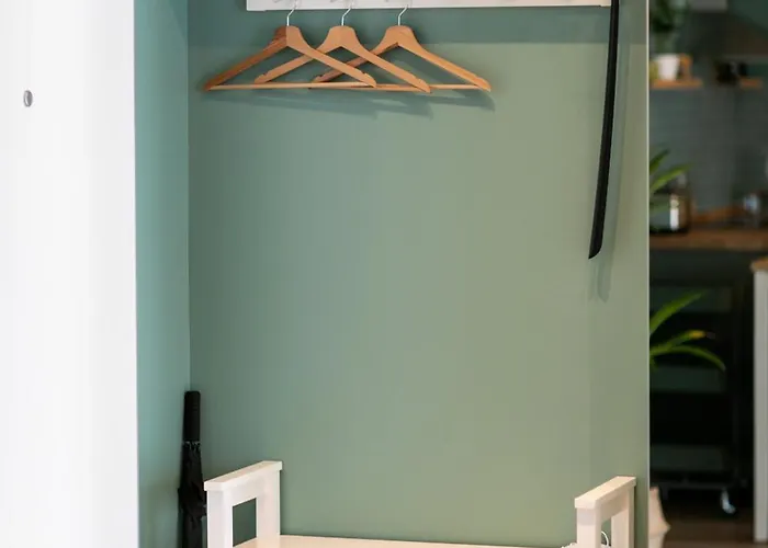 Blue Shadow - Moxa - New Building *